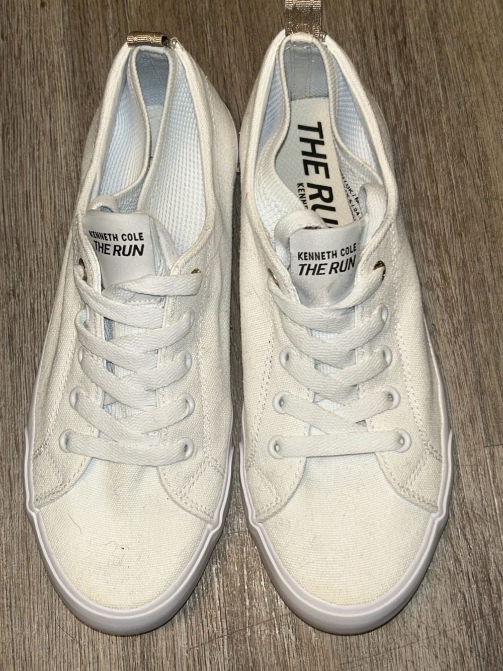 Kenneth Cole The Run Lace-up Sneakers Shoes White Womens 8 M Mens 6.5 EU 39 EUC